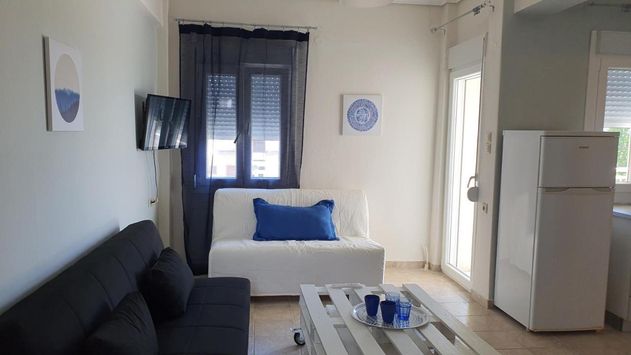 Seaside Luxury Suites By Sarigianni Paralía Екстериор снимка