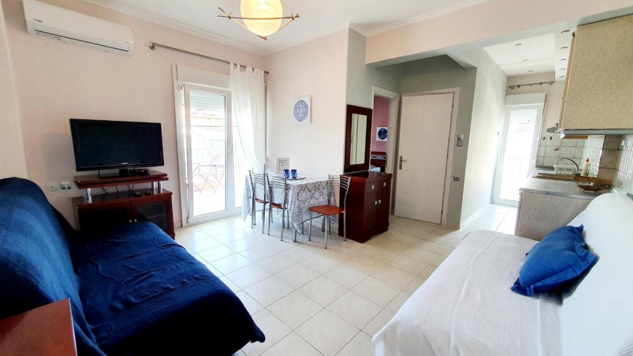 Seaside Luxury Suites By Sarigianni Paralía Екстериор снимка