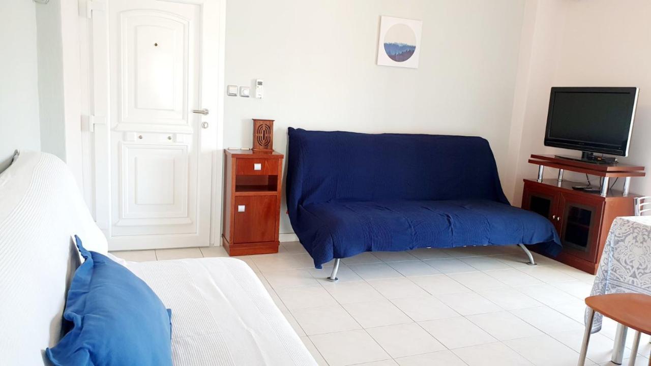 Seaside Luxury Suites By Sarigianni Paralía Екстериор снимка