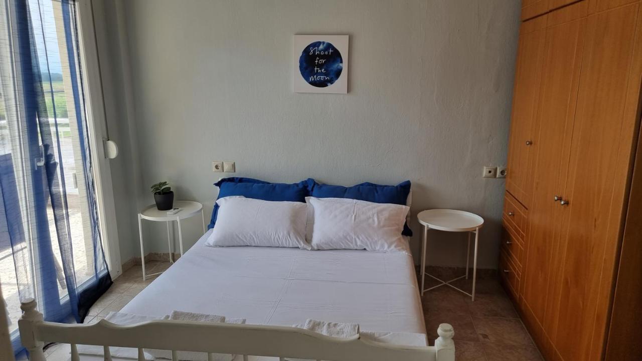 Seaside Luxury Suites By Sarigianni Paralía Екстериор снимка